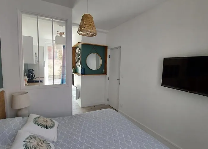 Marguerite Apartment *